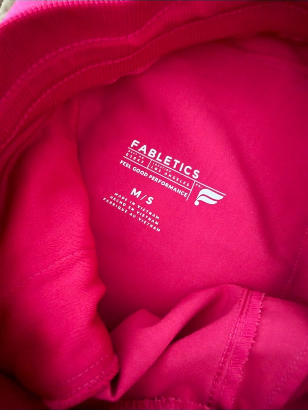 Fabletics Fuchsia Scrub Set - Picture 5 of 6